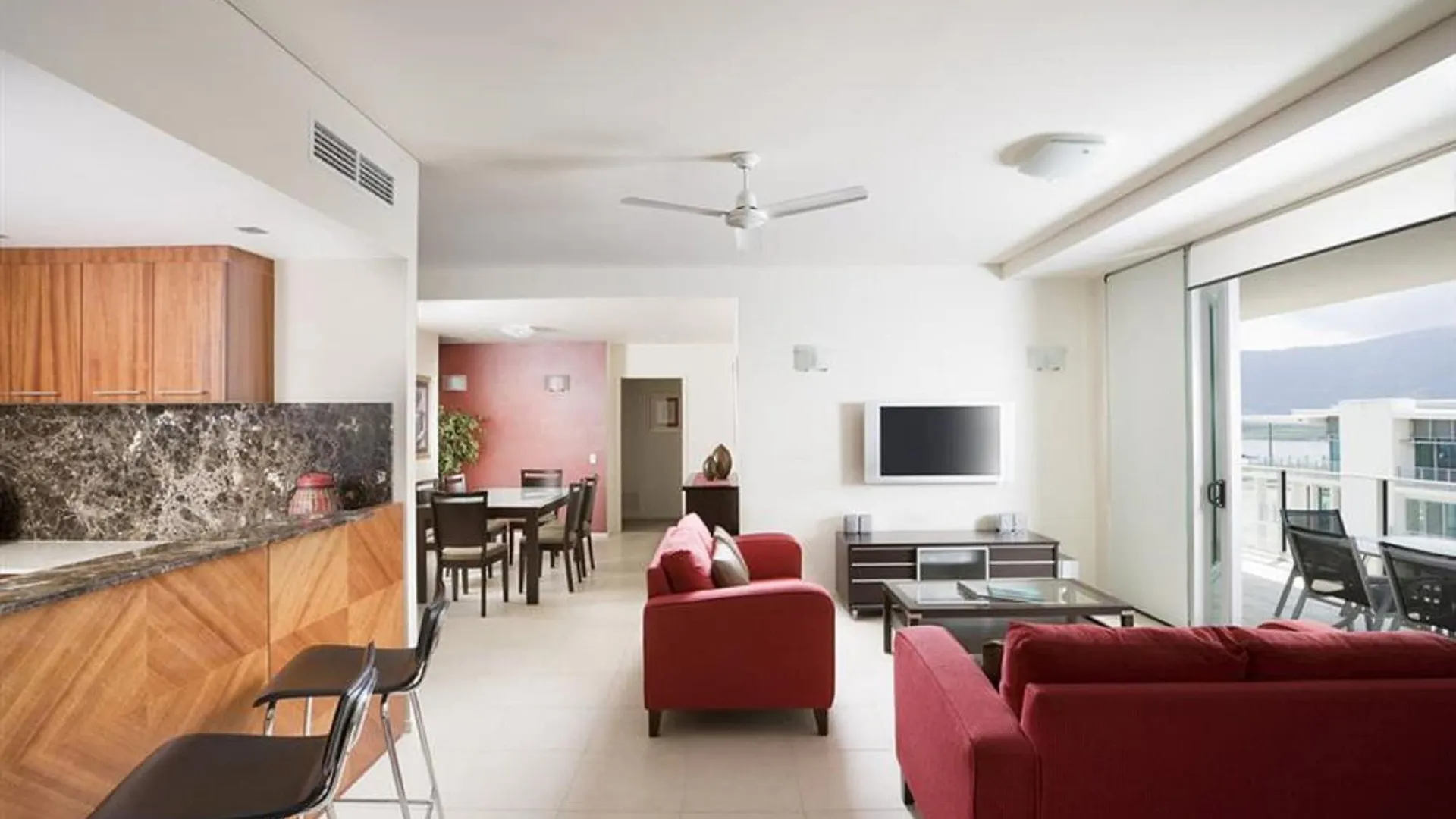 Mantra Trilogy Hotel Cairns