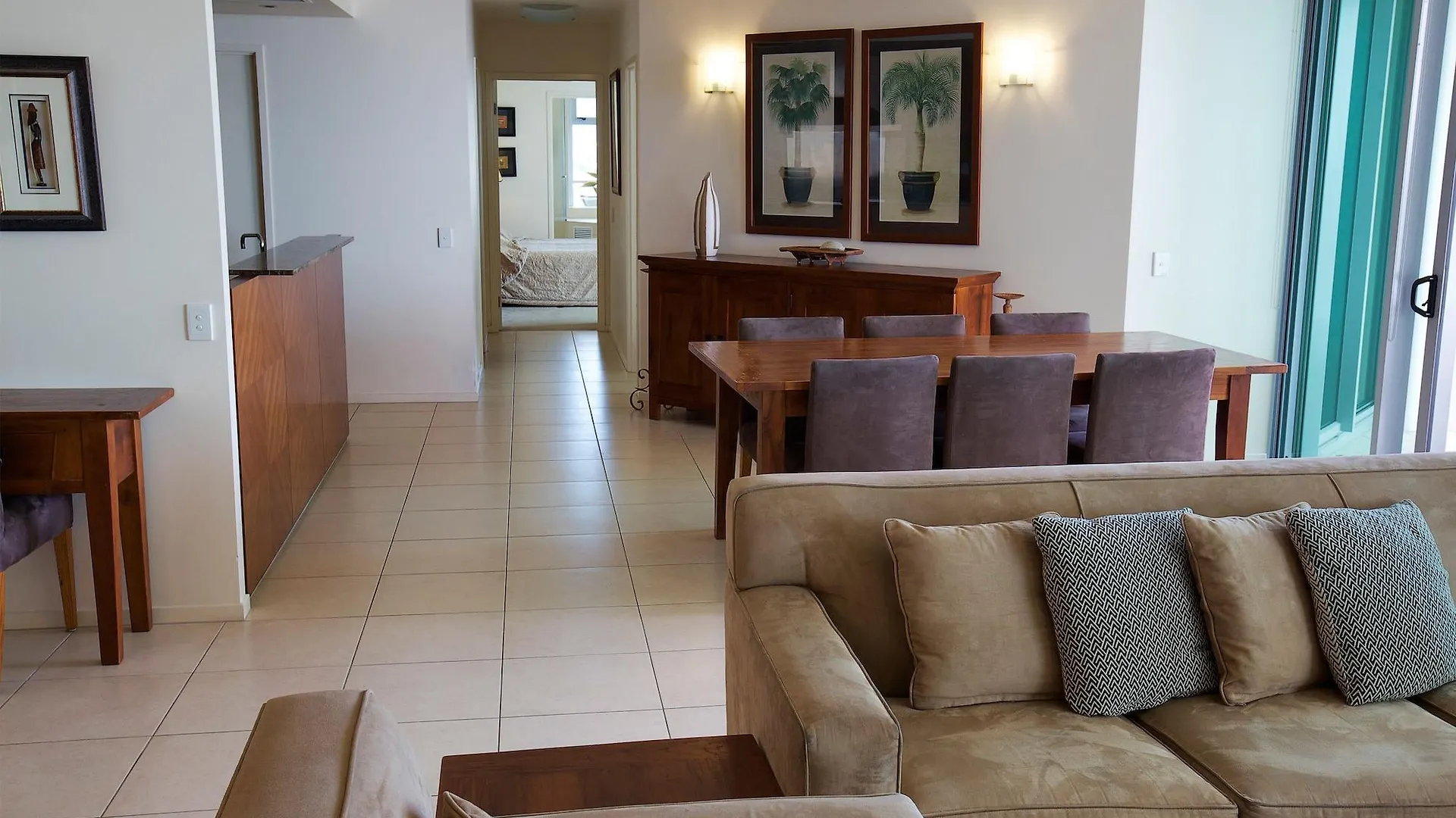 Hotel Mantra Trilogy Cairns