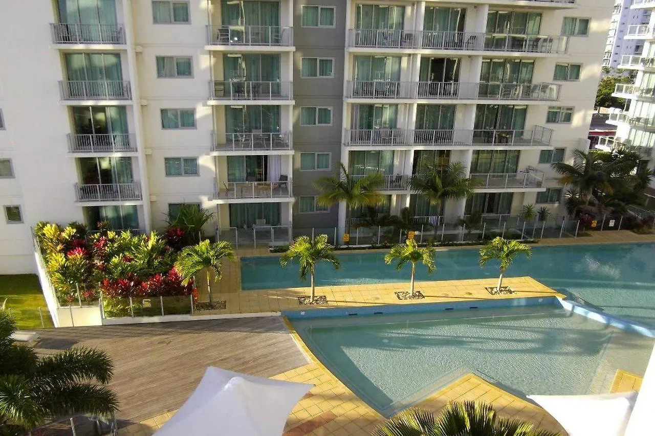 ****  Hotel Mantra Trilogy Cairns Australia