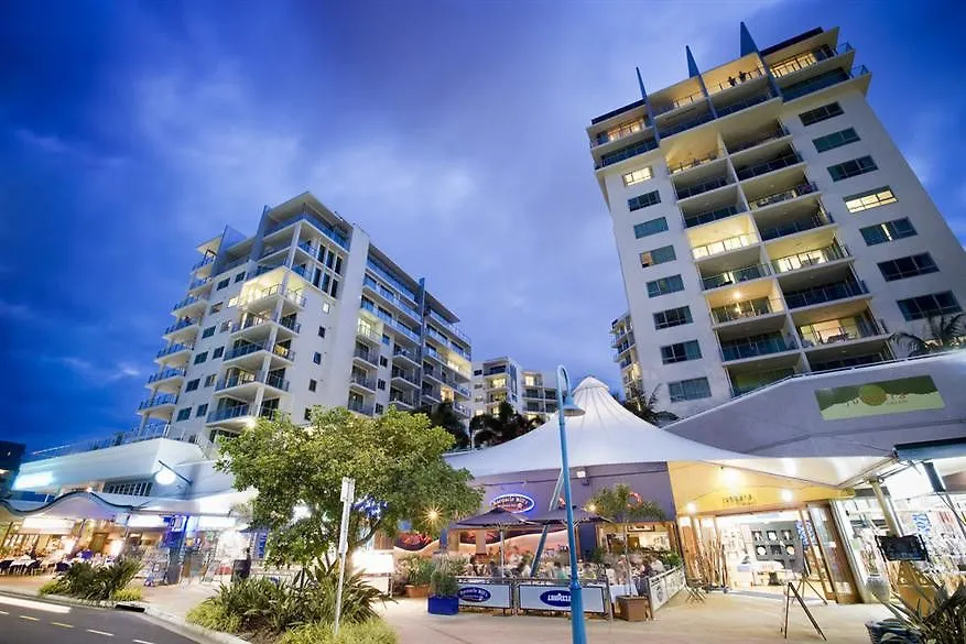 Hotel Mantra Trilogy Cairns